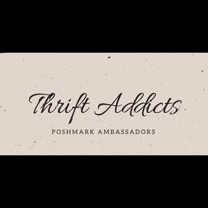 Meet the Thrift Addicts.